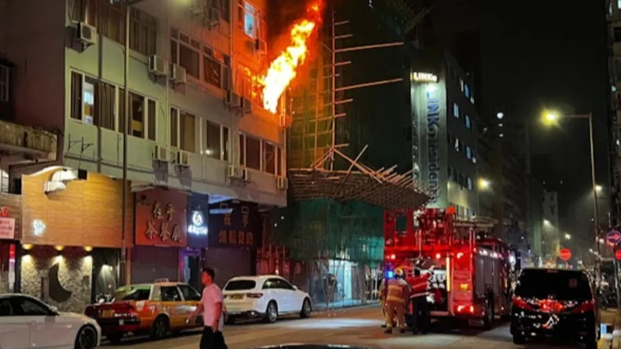 旺角太子大南街學生公寓凌晨火警 流動充電器起火 8 留學生不適送院的封面圖片