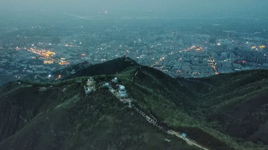 美國國安局NSA藉「境外品牌手機」作跳板 攻擊中國國家授時中心的封面圖片