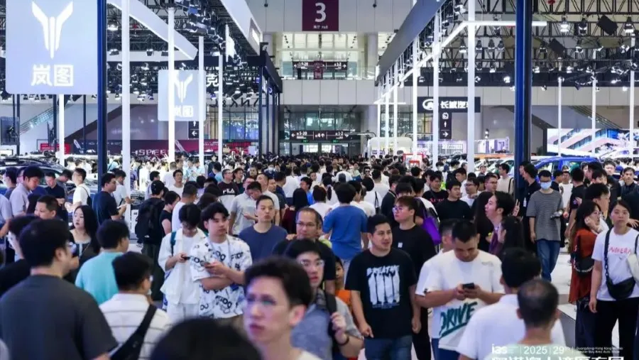 成交金額約100.7億元!2025粵港澳大灣區車展深圳閉幕的封面圖片