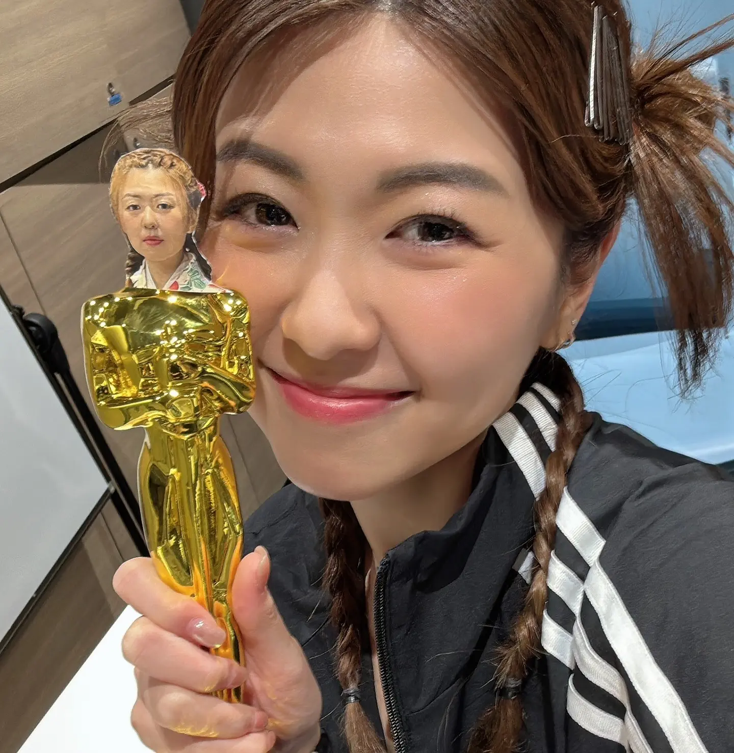 「6 膠」成員劉沛蘅（Hilary）日前在社交平台發長文剖白心路歷程，直言隊友是「安全網」。(圖：劉沛蘅 Hillary Lau@FB)