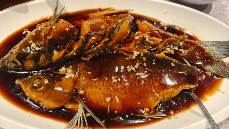全網都說難吃的西湖醋魚，憑什麼能當杭幫菜頭牌？的封面圖片