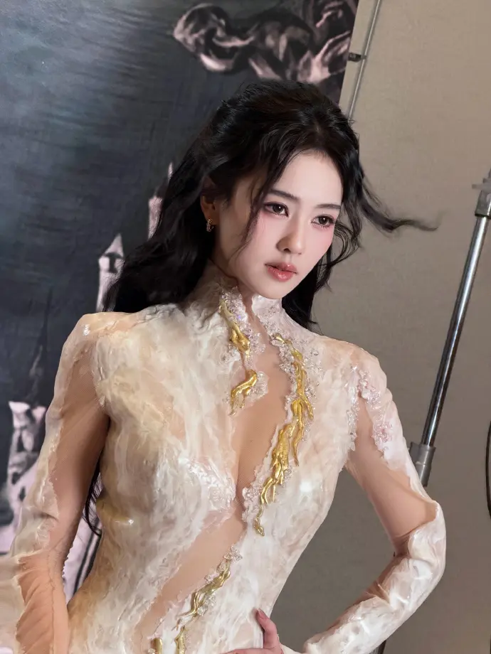 白鹿（來源：新浪微博）