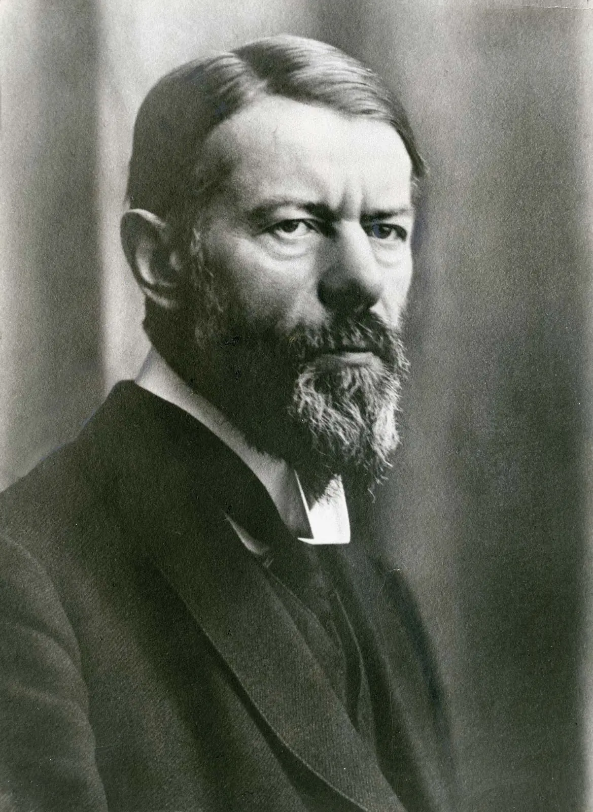 100多年前，德國社會學家馬克斯・韋伯在《新教倫理與資本主義精神》( Max Weber )中 ，他認為新教的教義是資本主義興起繁榮的核心動力。(圖：維基百科)