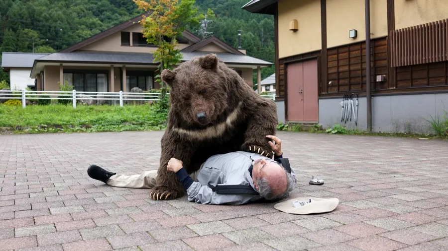 日本熊襲 2025 最新:12 死 172 傷亡!岩手男與愛犬慘死,自衛隊不攜槍支援原因的封面圖片