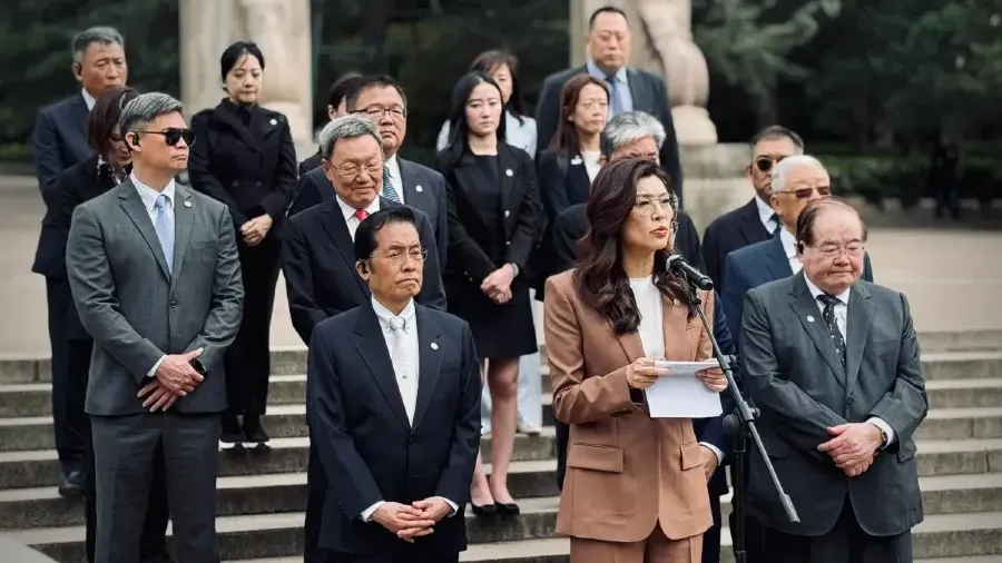 鄭麗文中山陵致詞哽咽，盼為兩岸與人類種下和平種子的封面圖片