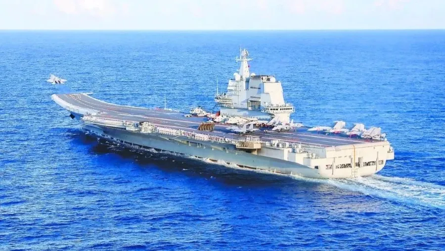 中國雙航母模擬「中美航母大戰」的封面圖片