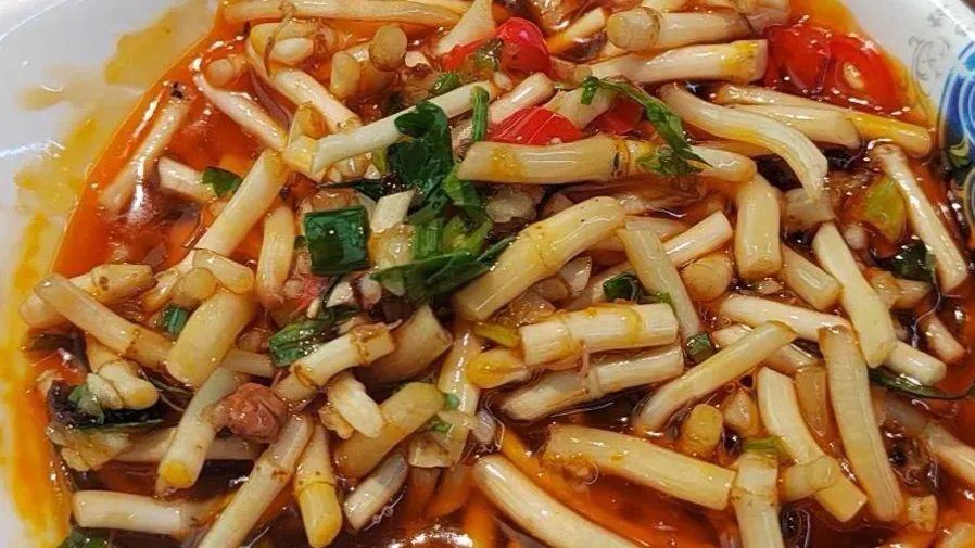 別只吃熱乾麵！湖北這6道「怪菜」是鄉愁還是驚嚇？的封面圖片