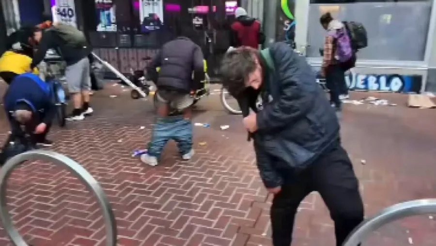 舊金山街頭驚現「喪屍大軍」！吸毒者僵立扭曲，畫面駭人到不敢直視的封面圖片