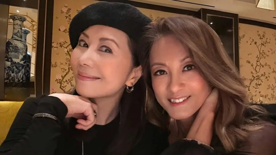 58歲楊寶玲美國相聚林穎嫺｜38 年友情不變 亞洲皇后歷兩次離婚 重遇初戀覓真愛 與兒子合照似姐弟的封面圖片