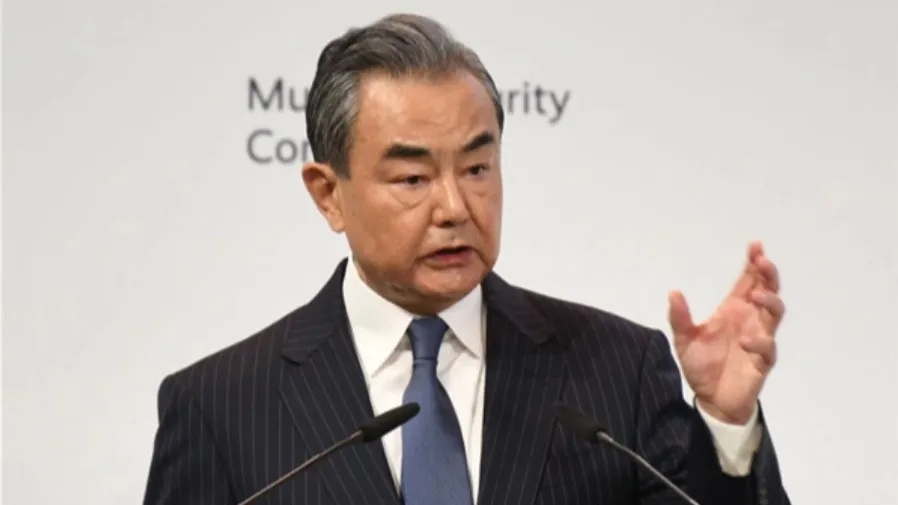 王毅慕尼黑安全會議正告日本極右勢力：再賭一次只會輸得更慘的封面圖片