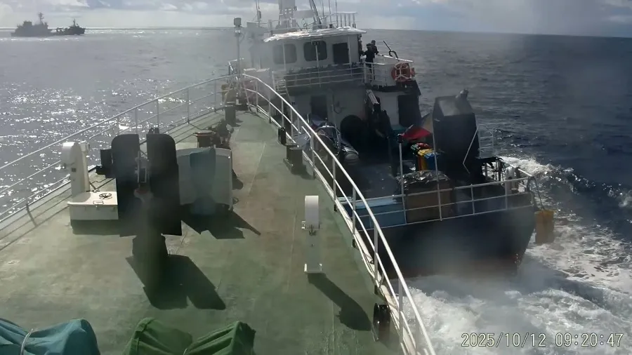南海中業島附近海域摩擦升級 中國海警水炮驅離菲船 中方回應責任全在菲方的封面圖片