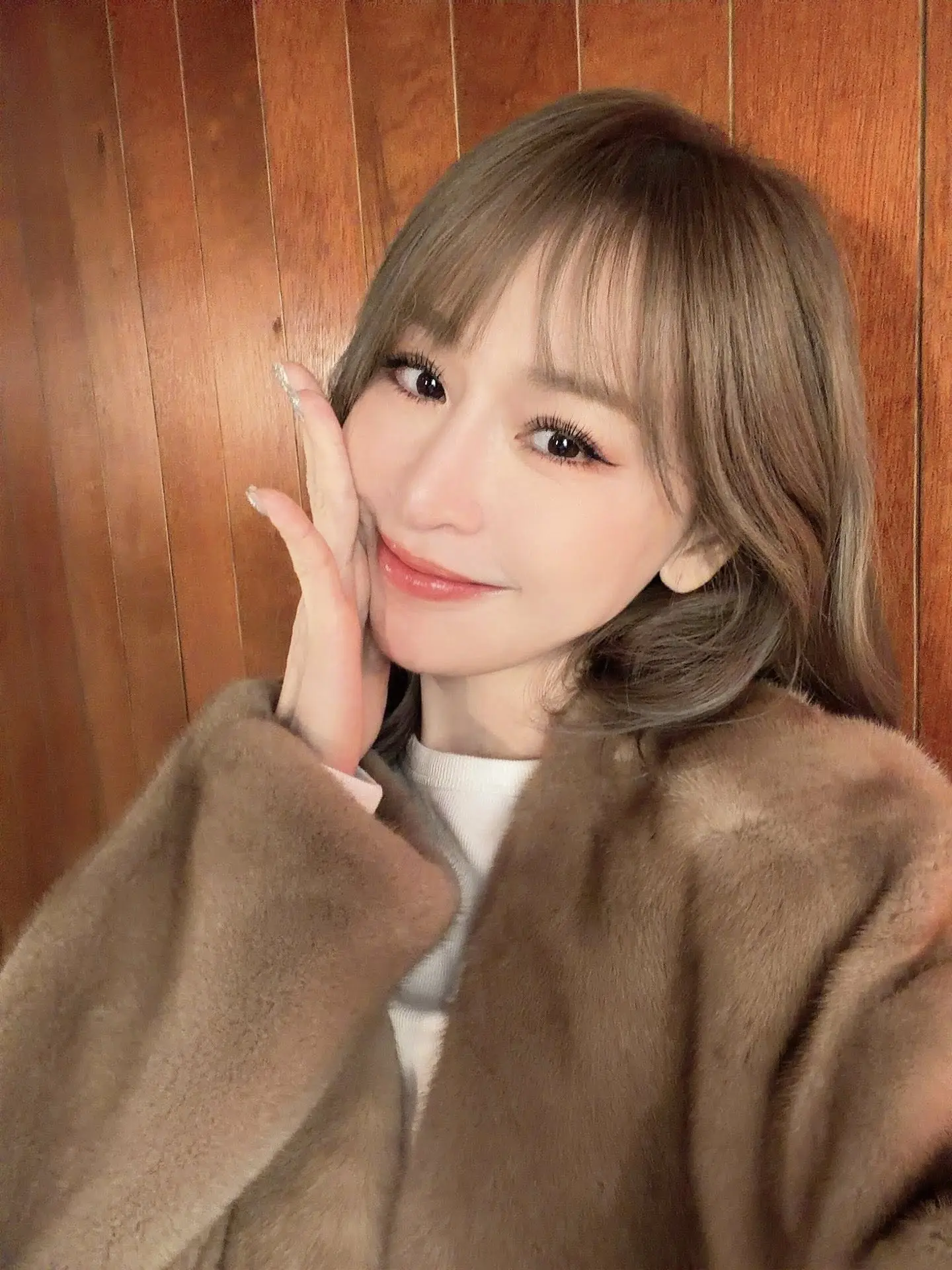 當時王心凌出席活動被問及此事，僅以「有很多好的朋友，工作是我最親密的伴侶」回應，並直言吳克群「一直都是我很好的朋友」，強調自己目前專注工作，無心經營感情。(圖：王心凌 Cyndi Wang@FB)