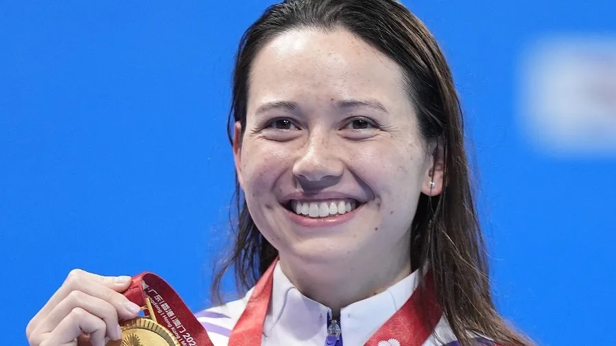 香港「女飛魚」何詩蓓全運會200米自由泳封后 港隊今屆第三金刷新歷屆最佳成績的封面圖片