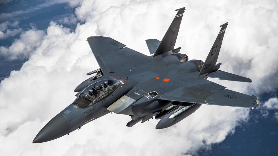 F-15鷹式戰鬥機（美國空軍）