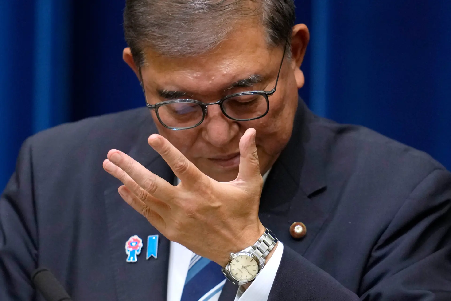 9月7日,日本首相、執政黨自民黨總裁石破茂在日本東京首相官邸出席記者會。(新華社)