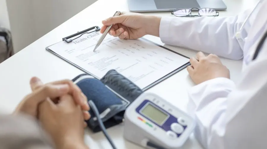 這就是「個人化醫療」的核心：同一個疾病，基因不同，治療也應該不同；同一種飲食方式，基因不同，效果也完全不一樣。