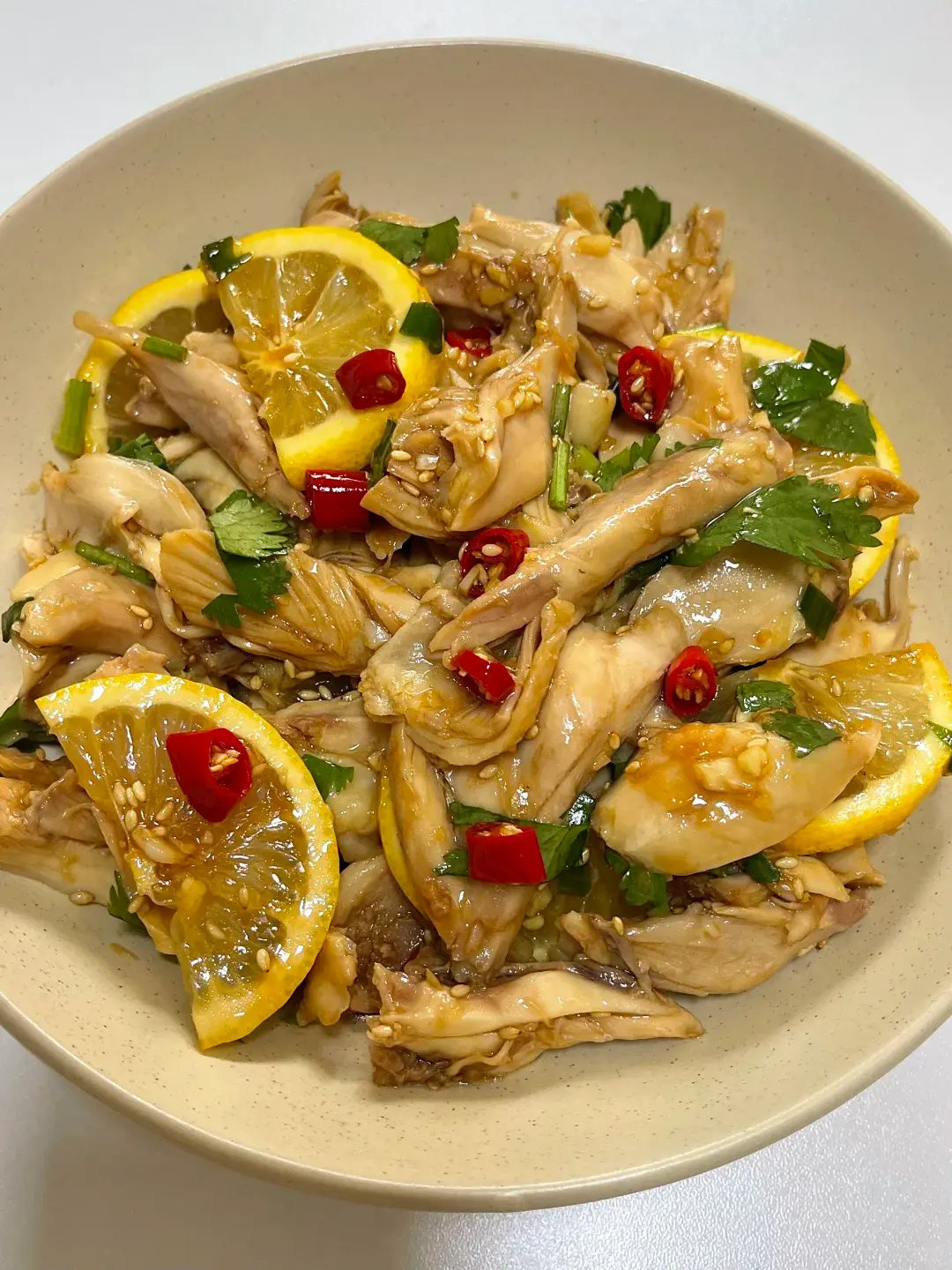 檸檬手撕雞。（示意圖來源：小紅書網友）