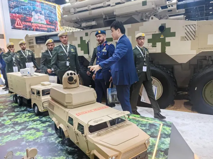 巴基斯坦軍方人員參觀珠海航展。