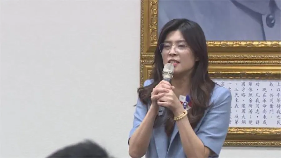國民黨主席選舉結果出爐 鄭麗文勝出 得票率破五成的封面圖片