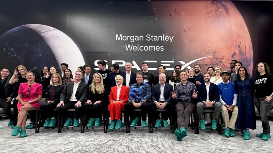 SpaceX上市全員穿綠鞋？原來是馬斯克藏的IPO巧思的封面圖片