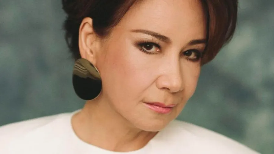 宏福苑大火甄妮捐款10萬 喊話「我永遠愛HK」連環留言訴民心的封面圖片