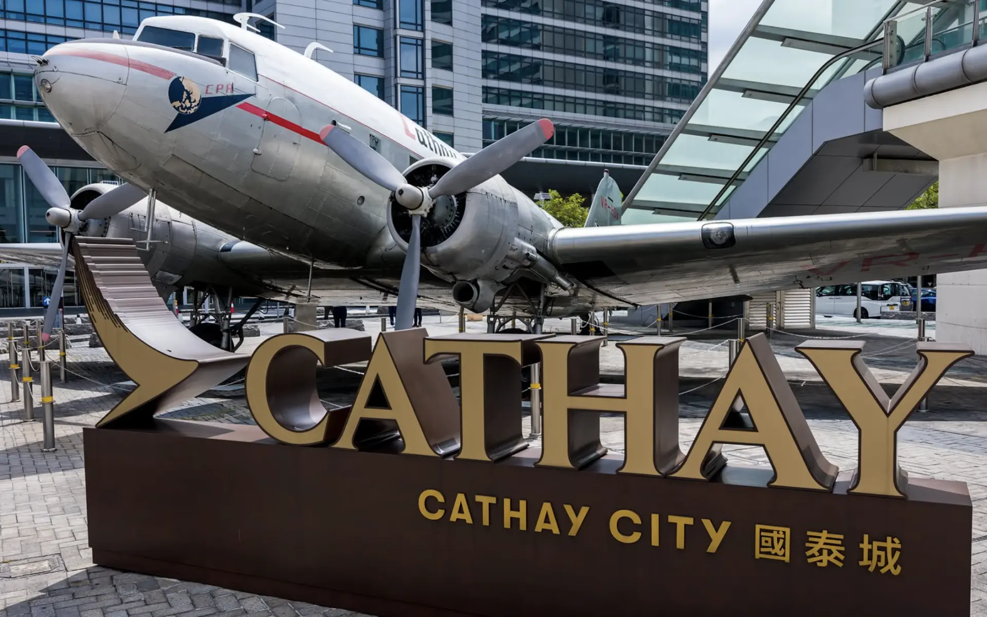 國泰航空近日宣布，透過寰宇一家（oneworld）聯盟夥伴西班牙國家航空（Iberia）的代碼共享安排，經馬德里把布宜諾斯艾利斯、巴西福塔萊薩及累西腓，以及多明尼加共和國聖多明各納入其銷售網絡。(圖：網絡截圖)