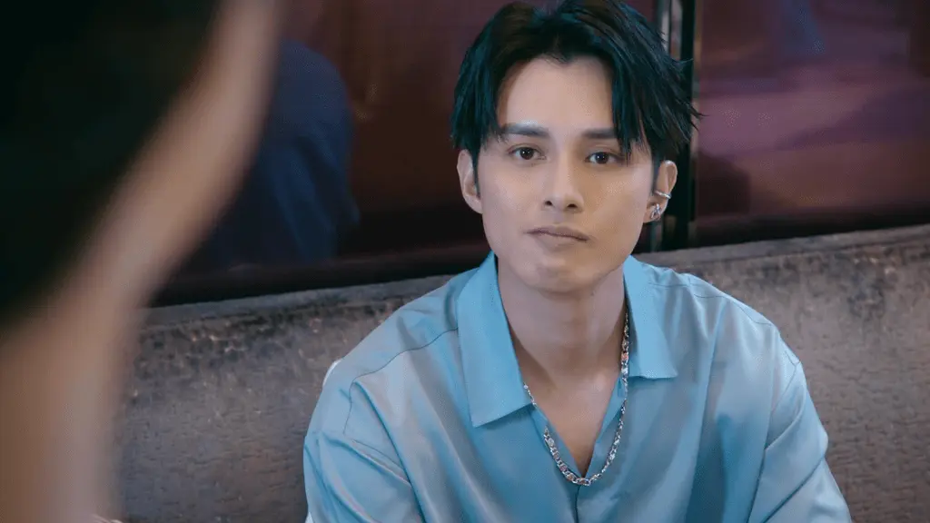 何廣沛在劇中首挑戰偶像渣男角色陳新彌 Sammy，將角色的陰險與偽善演繹得入型入格，被網民封為「現代陳世美」，其敬業的演出態度亦收穫滿堂彩。 (圖：《非常檢控觀》)