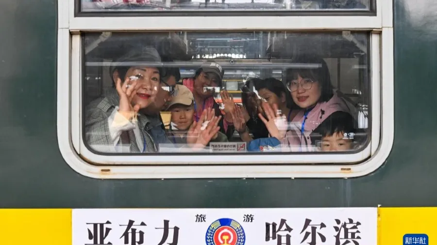 今年「五一」假期國內出遊3.14億人次的封面圖片