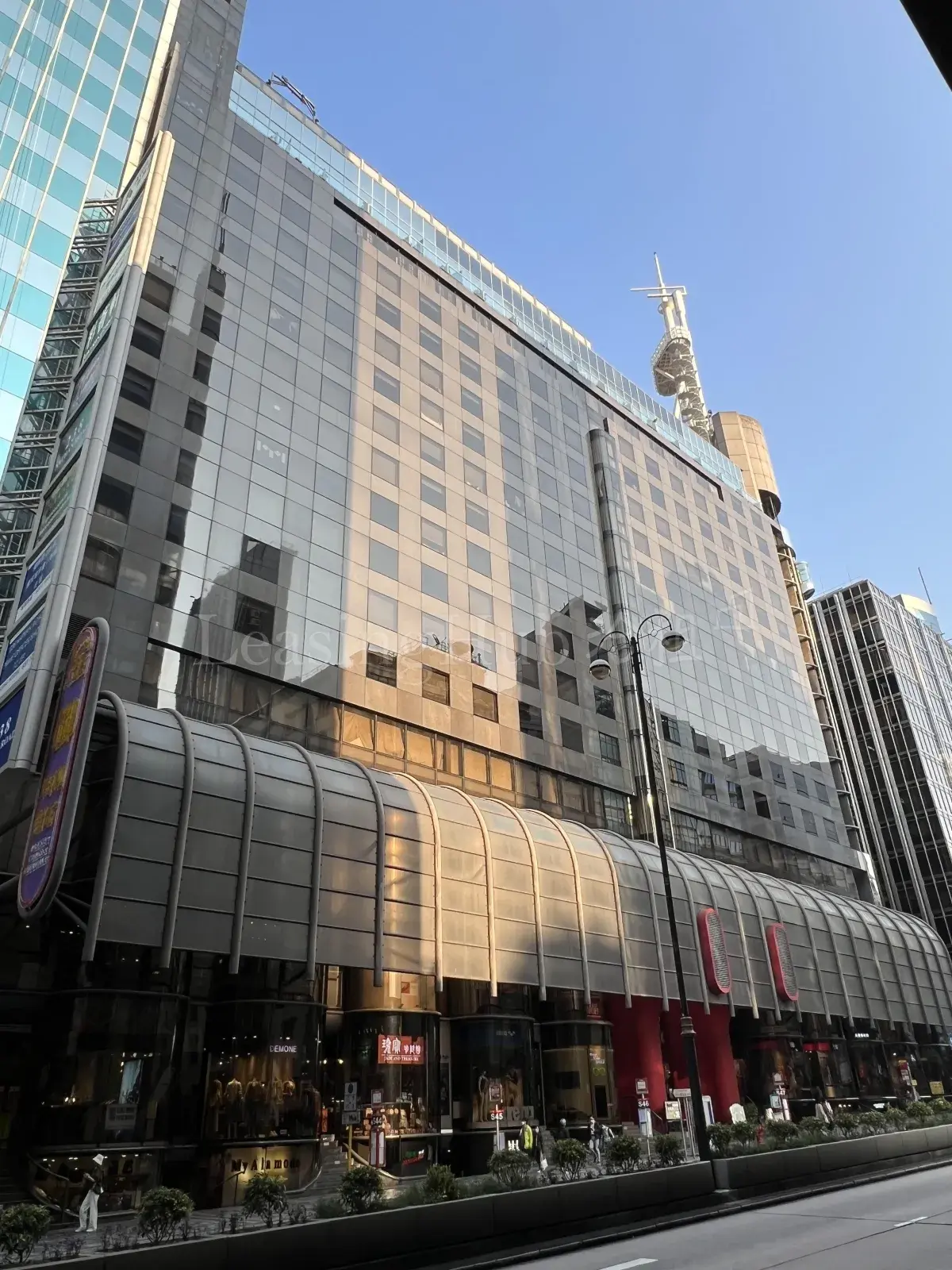 佐敦恆豐中心籌建李小龍故居紀念碑(恒豐中心官網)