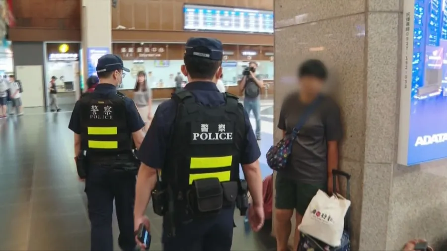 台北車站大廳通緝犯公然侵犯港女案新進展!台警方:2人相識 案發前曾一起喝酒的封面圖片