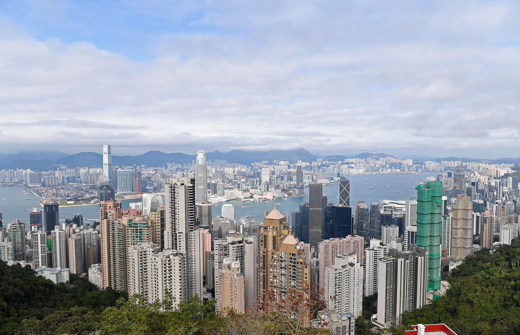 2025年2月1日香港城市風光。(新華社)