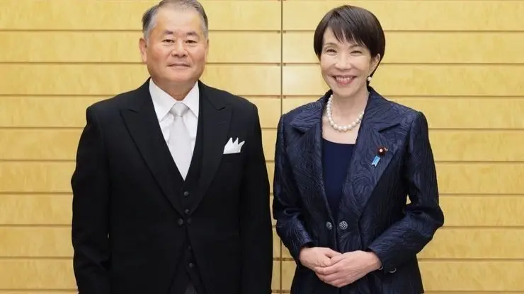 日前揚言「日本應當擁有核武器」的涉事官員正是負責核軍控、核不擴散事務的首相輔佐官尾上定正，他是日本首相高市早苗的親信。(周刊文春)