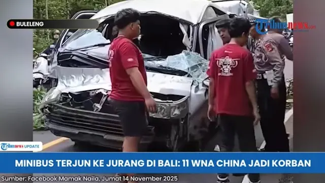 一輛載有13名中國公民的汽車在峇里島（Bali）北部布勒冷縣發生交通事故，5人死亡、8人受傷。(電視畫面)