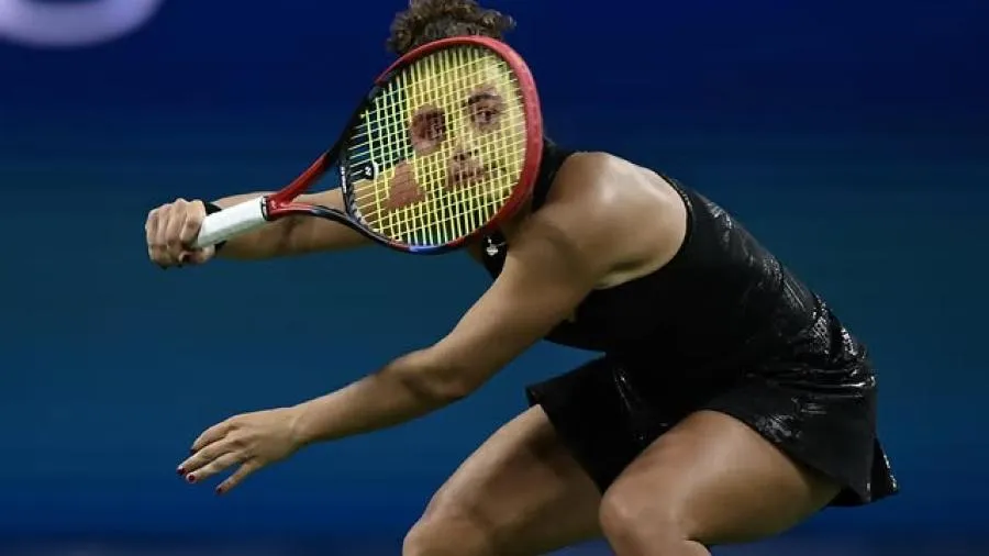 球拍為何會「吃臉」?美網上那個百萬分之一的魔法瞬間的封面圖片