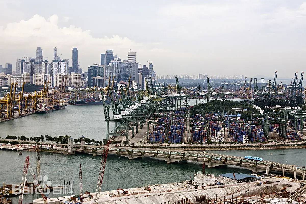 新加坡港(百度百科)