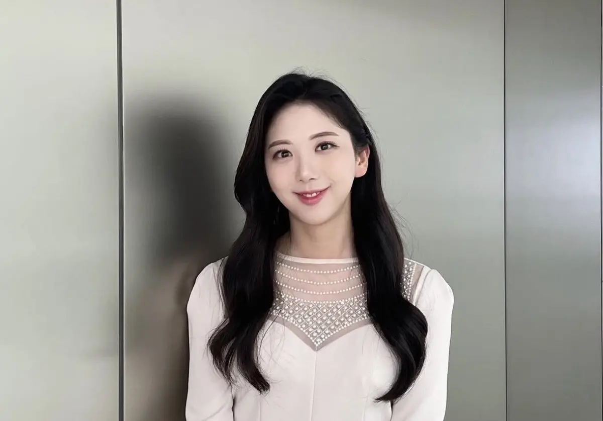 前氣象主播吳尤安娜（Oh Yoanna）在南韓公營電視台 MBC 被歸類為自由工作者，未被納入勞工法保障。(韓國媒體)