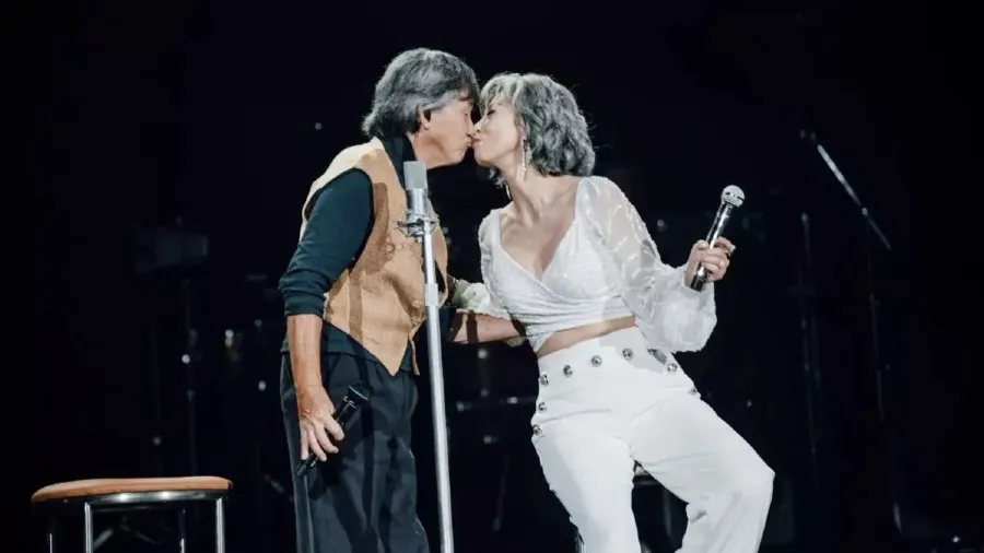 64歲葉蒨文紅館狂跳13分鐘晒馬甲線  77歲林子祥跌倒仍開唱  Sally爆20年婚姻秘辛的封面圖片