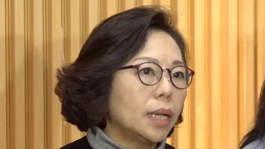 大埔宏福苑5級火︱政府申請解散法團管委會 華懋合安任臨時管理人的封面圖片