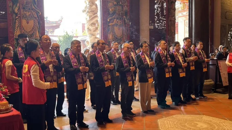 國民黨副主席張榮恭與台商座談 提「和陸興台」的封面圖片