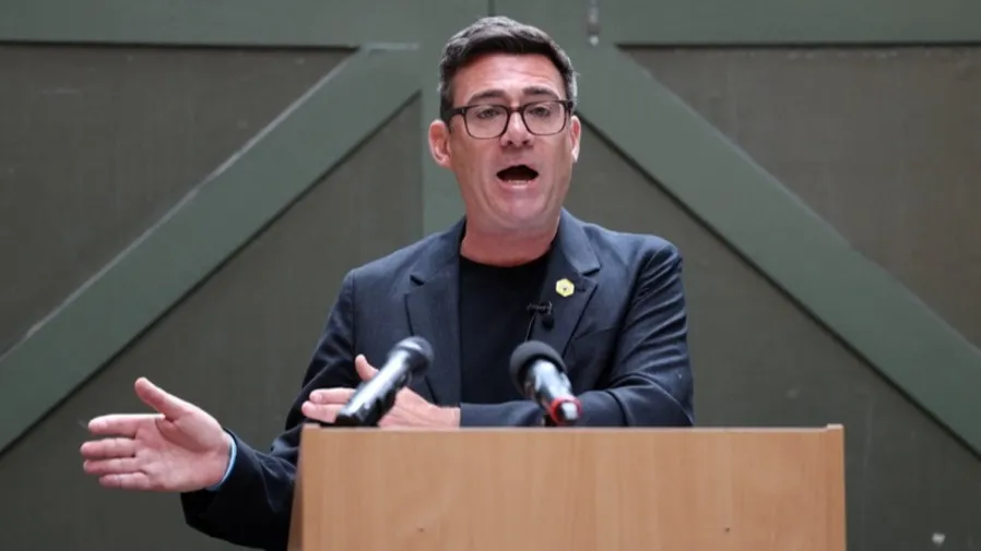 打破白廳集權！英首相最熱人選伯納姆權力下放改革 賦予地方民生管控自主權的封面圖片