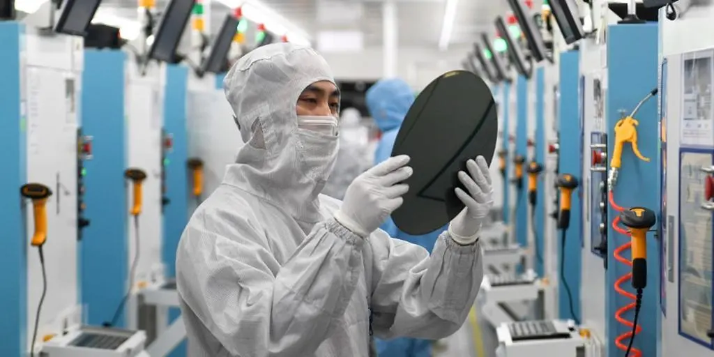 圖為中國大陸半導體廠作業畫面。新華社
