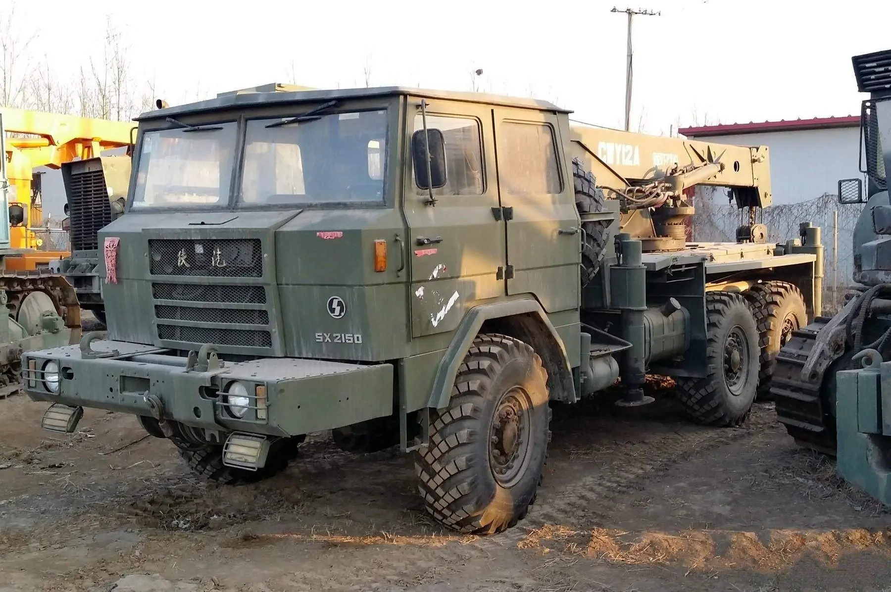 部份公司以往展示的「軍隊退役裝備回收拆解再利用」照片。  (蕪湖市報廢汽車回收有限責任公司)