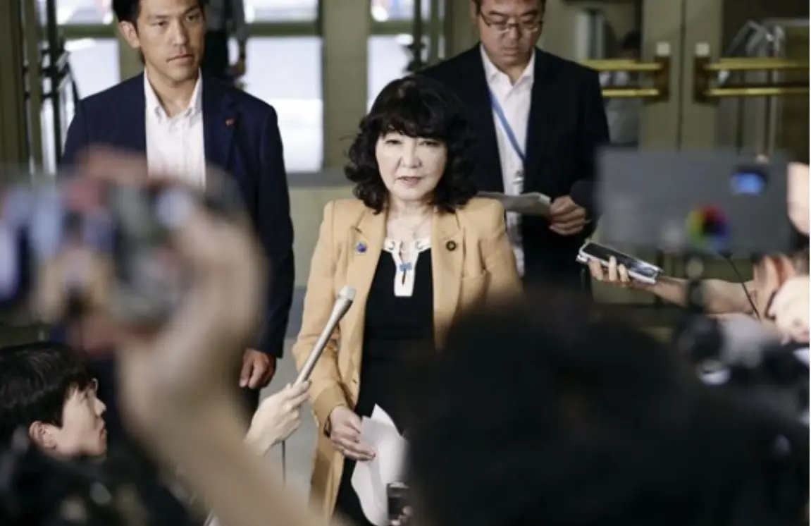 日本財務大臣片山皋月。 共同社