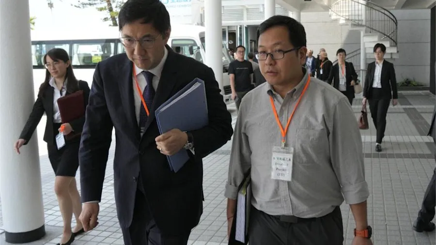 宏福苑聽證會居民供詞 發泡膠着火燒爆窗 質疑法團主席失職的封面圖片