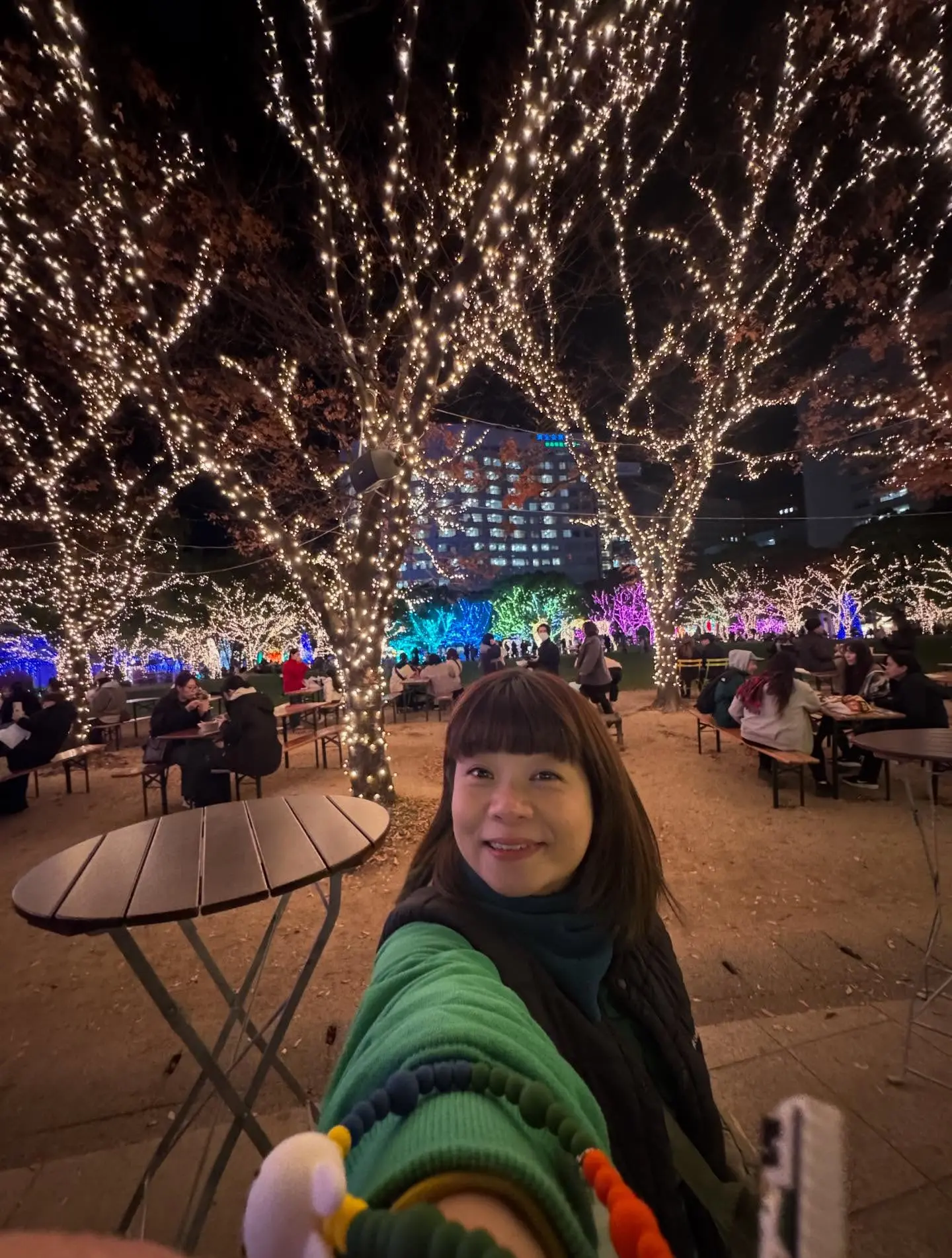 小儀入行早期曾與消防員交往，其後與一名出版社CEO拍拖7年，一度達到談婚論嫁階段，卻在30歲時慘遭分手，更透露被對方多次背叛，就連男方父母都勸她放下。(圖：Kitty Yuen Siu Yee 阮小儀@FB)