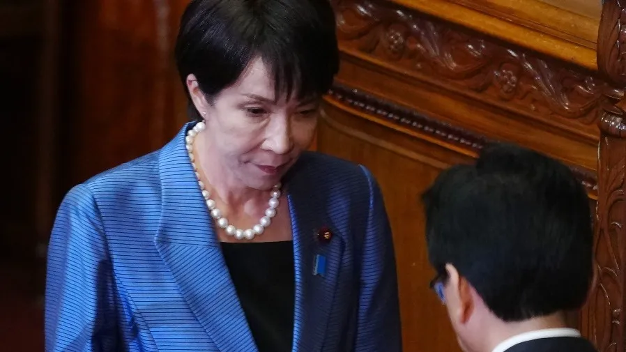 《人民日報》：高市早苗涉台言論是日本二戰後首對華發出武力威脅的封面圖片