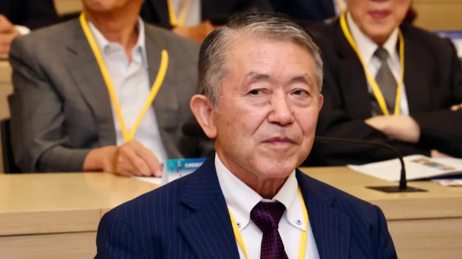 中方對日本自衛隊前統合幕僚長岩崎茂採取反制措施 三大措施即日生效的封面圖片