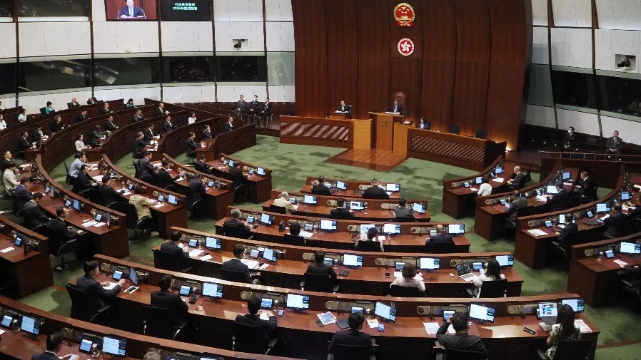 邁向優質民主：論香港立法會選舉制度的系統性優化的封面圖片
