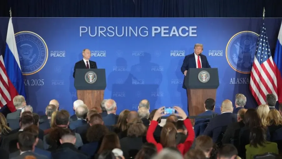 美國逼歐盟對中印加徵100%二級關稅的封面圖片