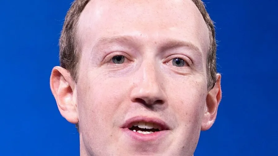 六代機機密會議扎克伯格「突然闖入」 特朗普「尋找下一個大金主」的封面圖片